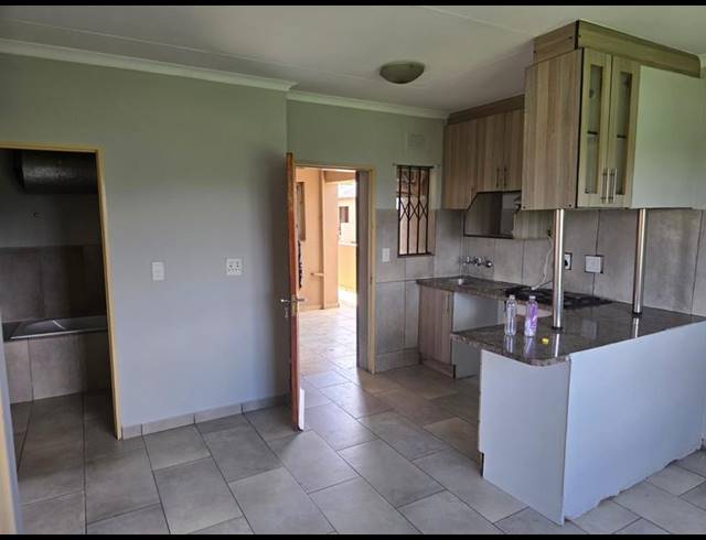 2 BEDROOM APARTMENT FOR SALE IN FLEURHOF